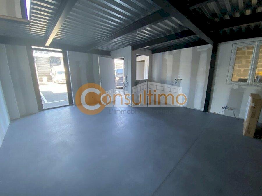 Bureau à louer 80 m² - Ayguemorte-les-Graves