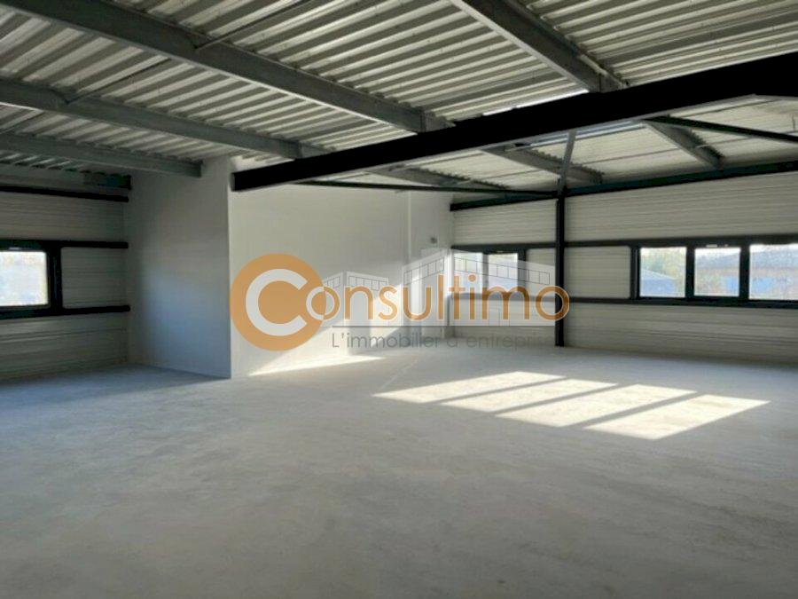Local d'activité à louer 249 m² - Artigues-près-Bordeaux