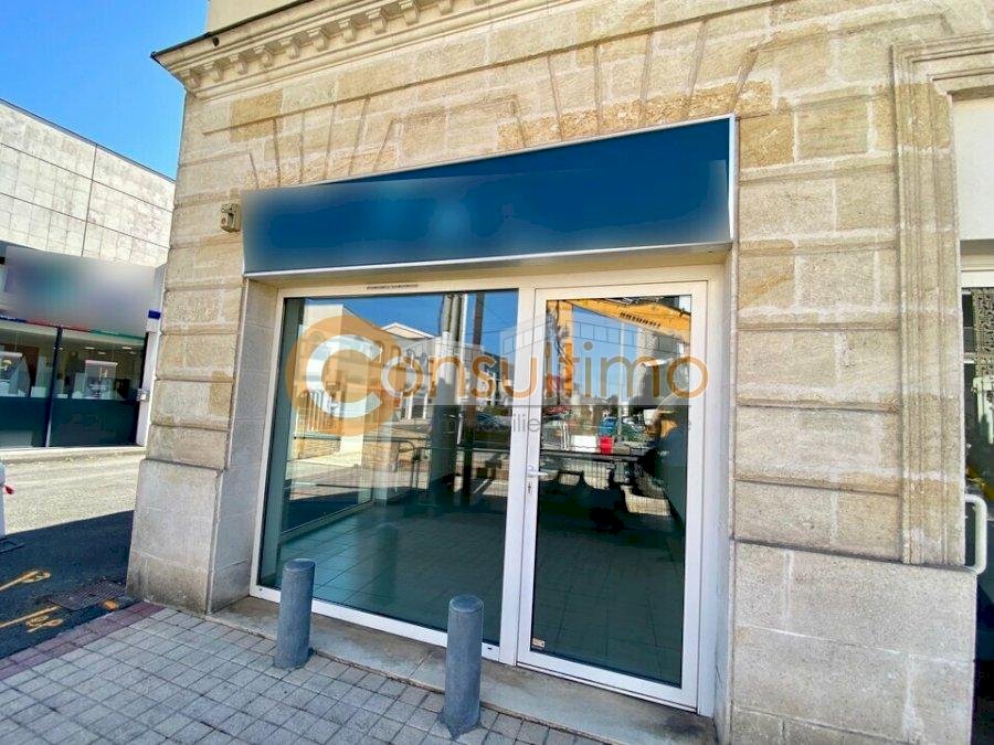 Local commercial à louer 47 m² - Eysines