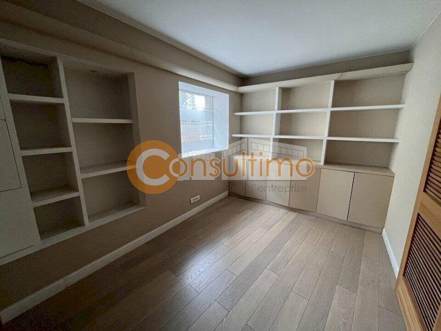Bureau à louer 94 m² - La Teste-de-Buch