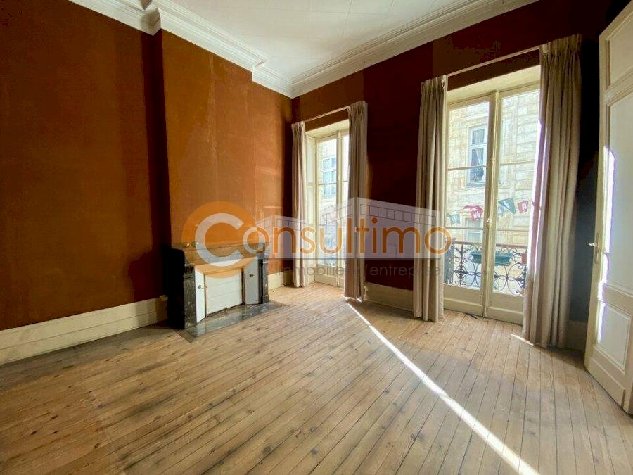Bureau à louer 100 m² - Bordeaux