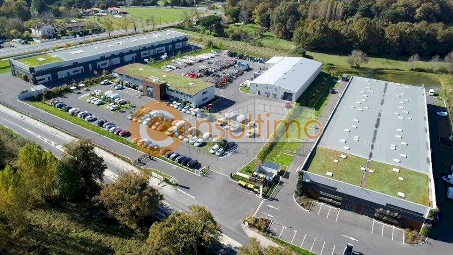 Local d'activité à acheter 367 m² - Sallebœuf