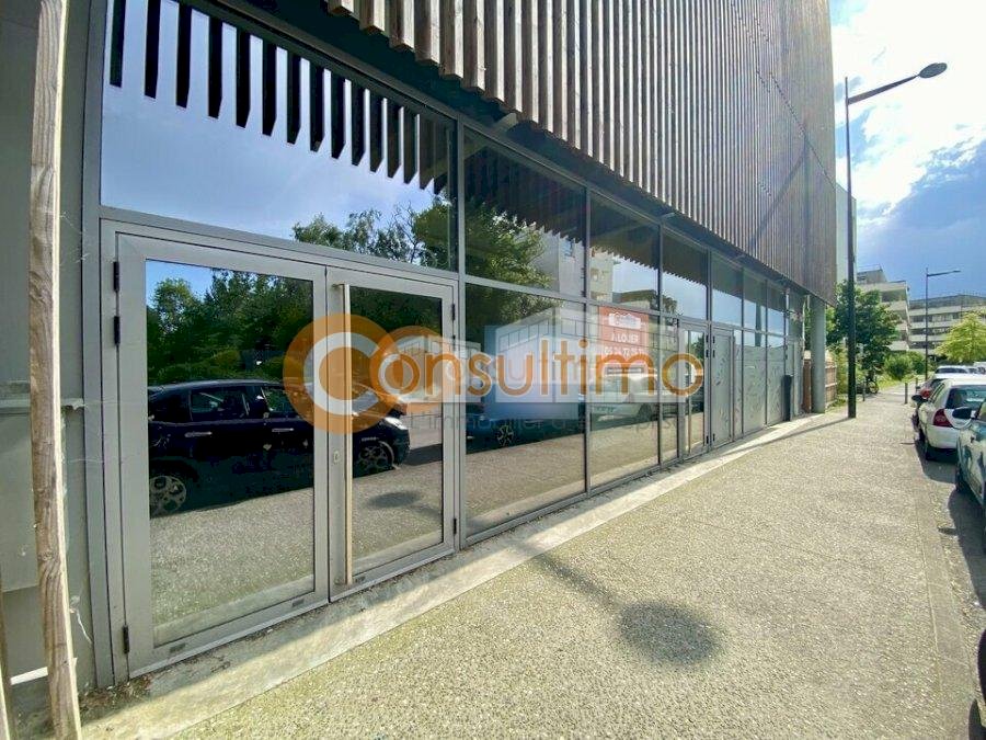 Local commercial à louer 120 m² - Bègles