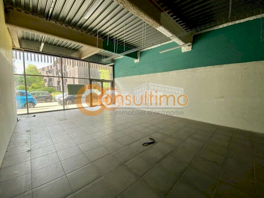 Local commercial à louer 120 m² - Bègles