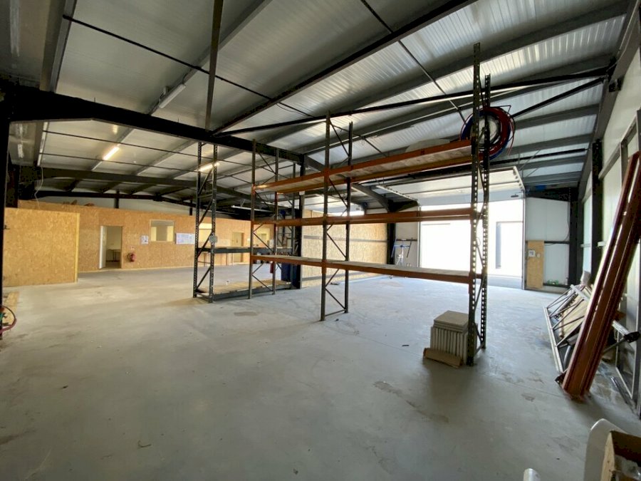 Local d'activité à louer 300 m² - Mios