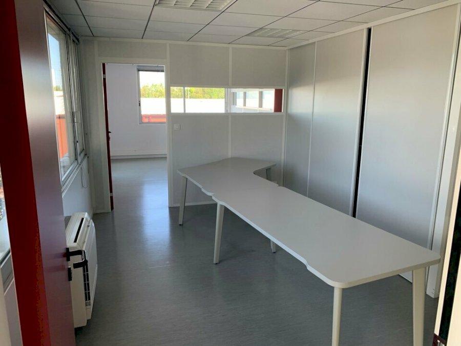 Bureau à louer 228 m² - Latresne