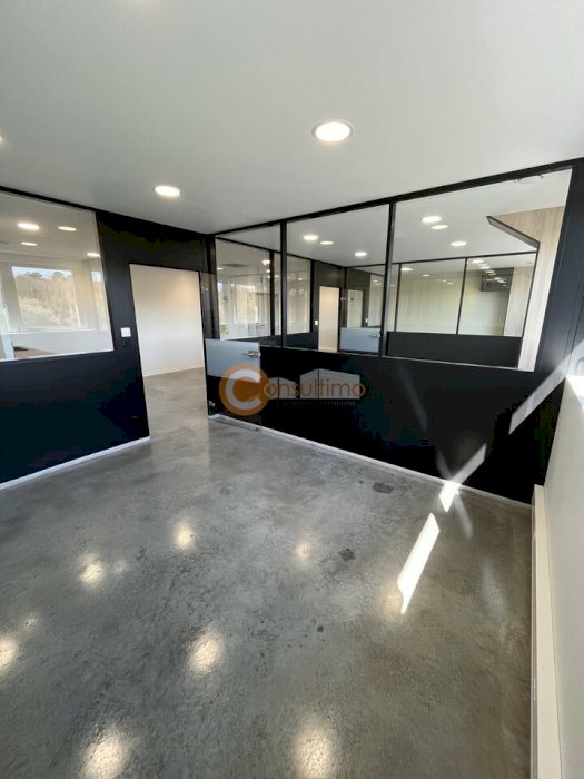 Bureau à louer 65 m² - Carbon-Blanc