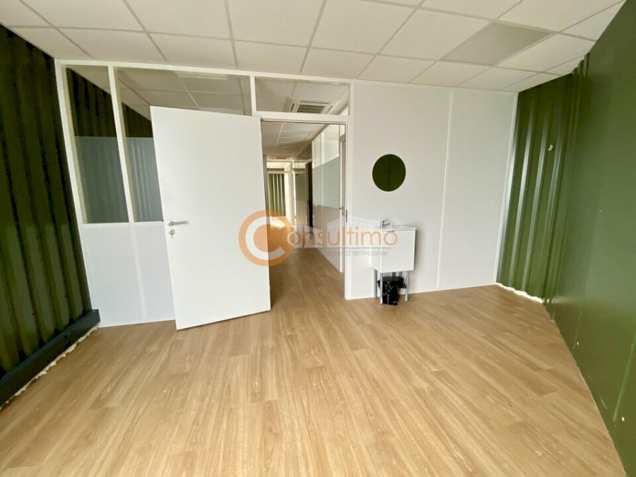 Bureau à louer 30 m² - Eysines