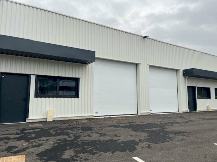 Local d'activité à louer 403 m² - Artigues-près-Bordeaux
