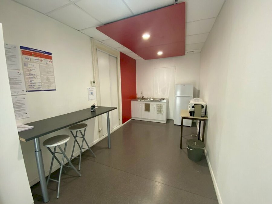 Bureau à louer 220 m² - Mérignac