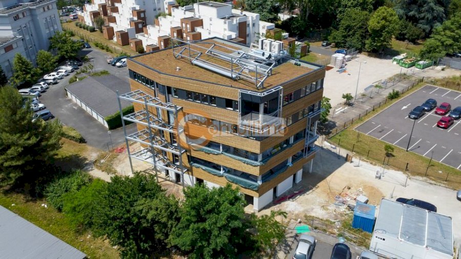 Bureau à louer 58 m² - Talence