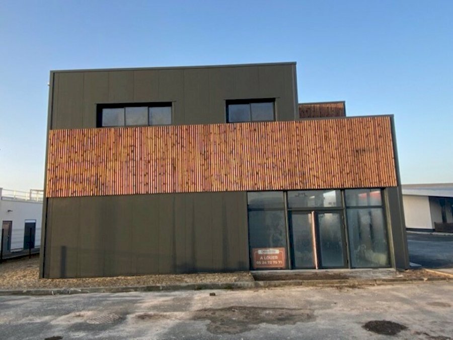 Bureau à louer 88 m² - Biganos