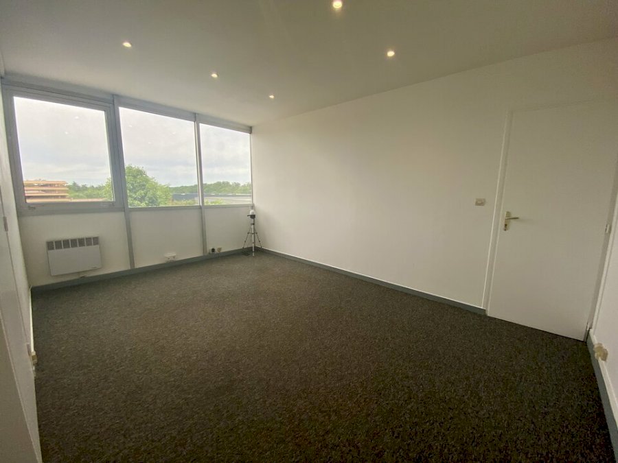 Bureau à louer 20 m² - Artigues-près-Bordeaux