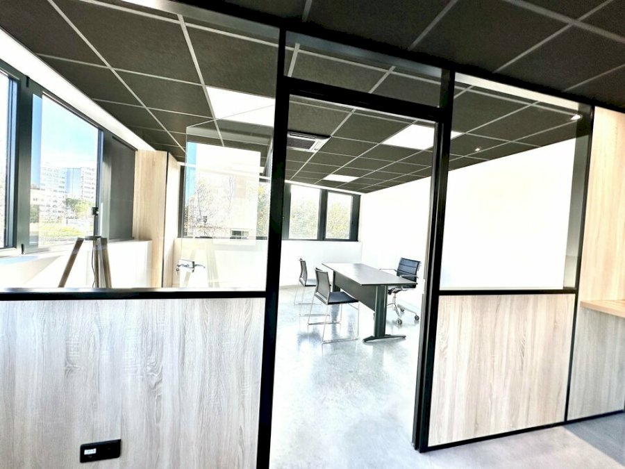 Bureau à louer 25 m² - Talence