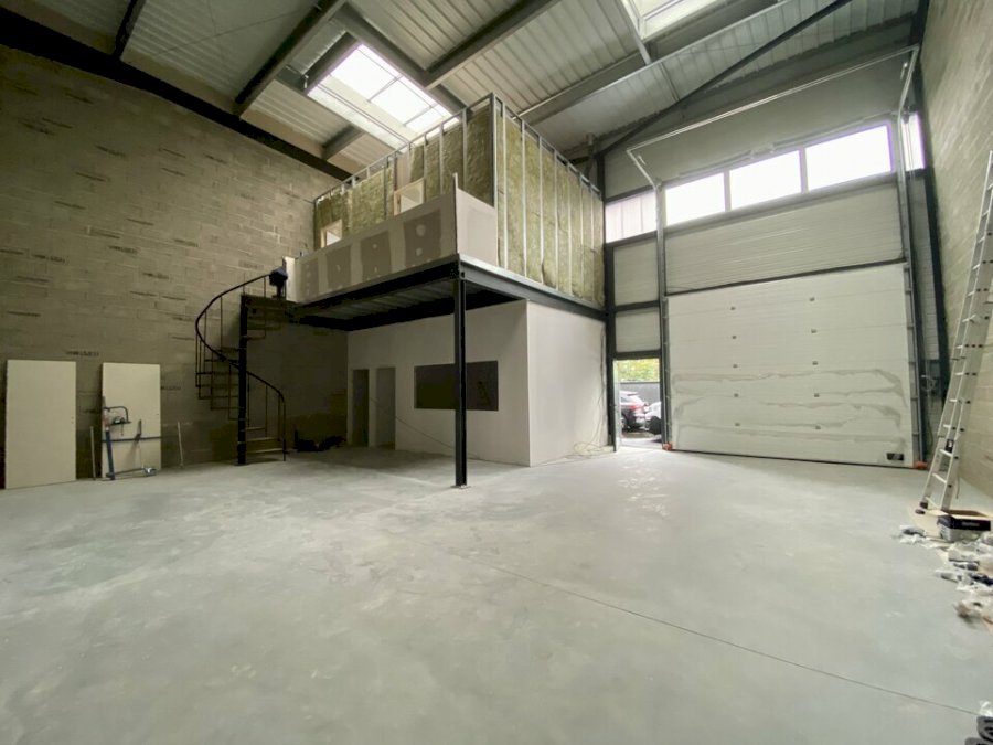 Local d'activité à louer 165 m² - Beychac-et-Caillau
