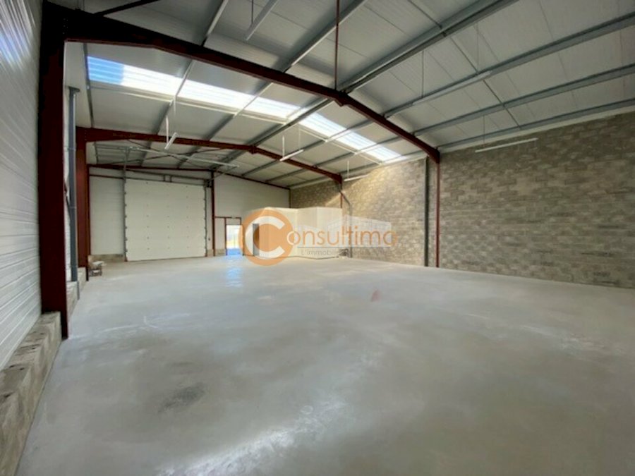 Local d'activité à louer 216 m² - Belin-Béliet