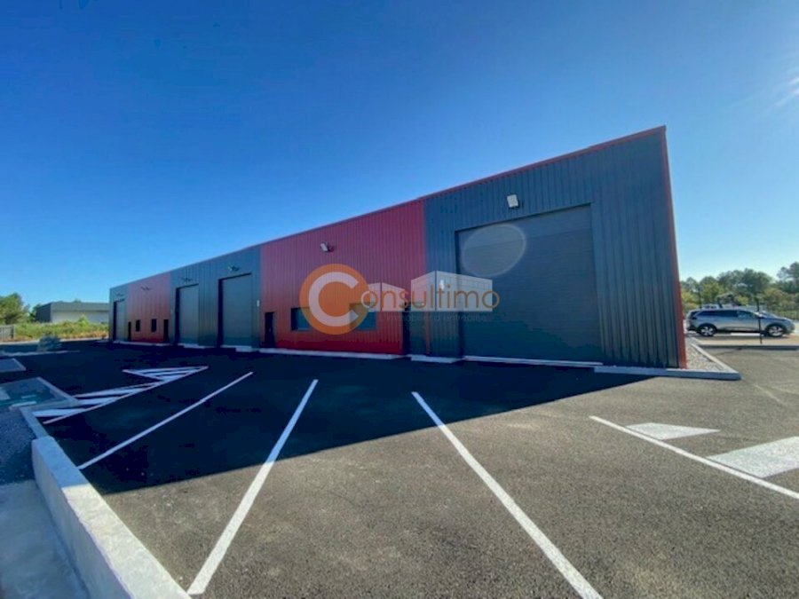Local d'activité à louer 216 m² - Belin-Béliet