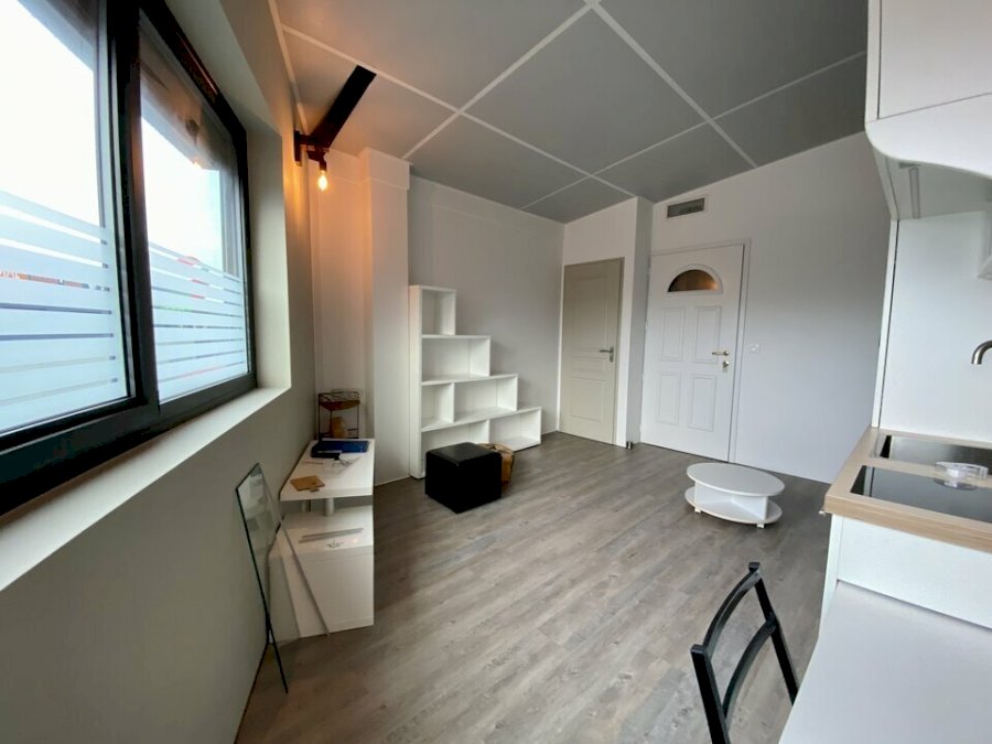 Bureau à louer 66 m² - Bruges