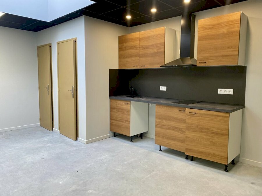 Bureau à louer 80 m² - Artigues-près-Bordeaux