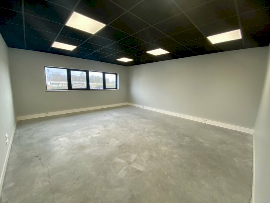 Bureau à louer 80 m² - Artigues-près-Bordeaux