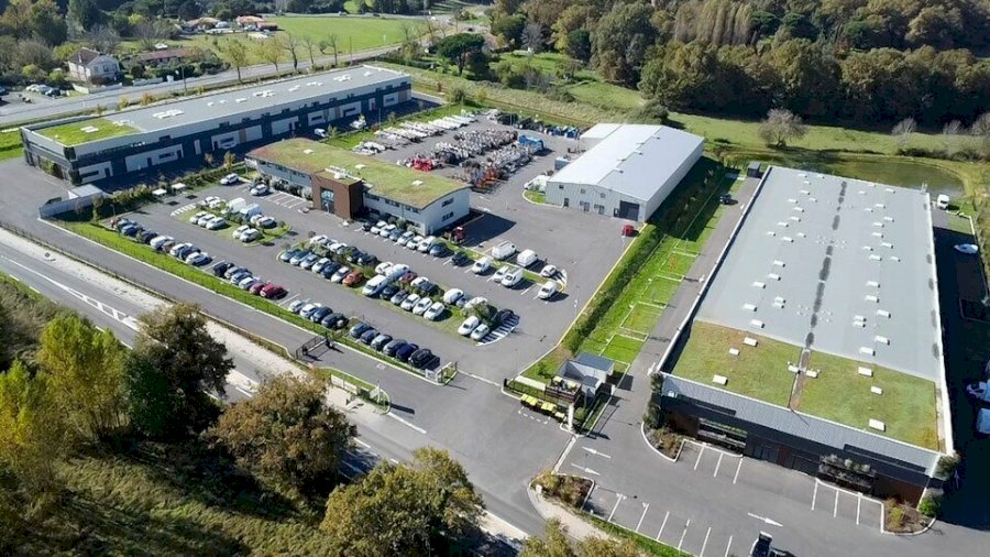 Local d'activité à acheter 367 m² - Sallebœuf
