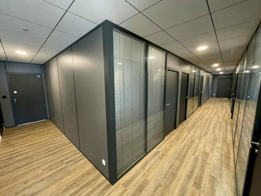Bureau à louer 190 m² - Villenave-d'Ornon