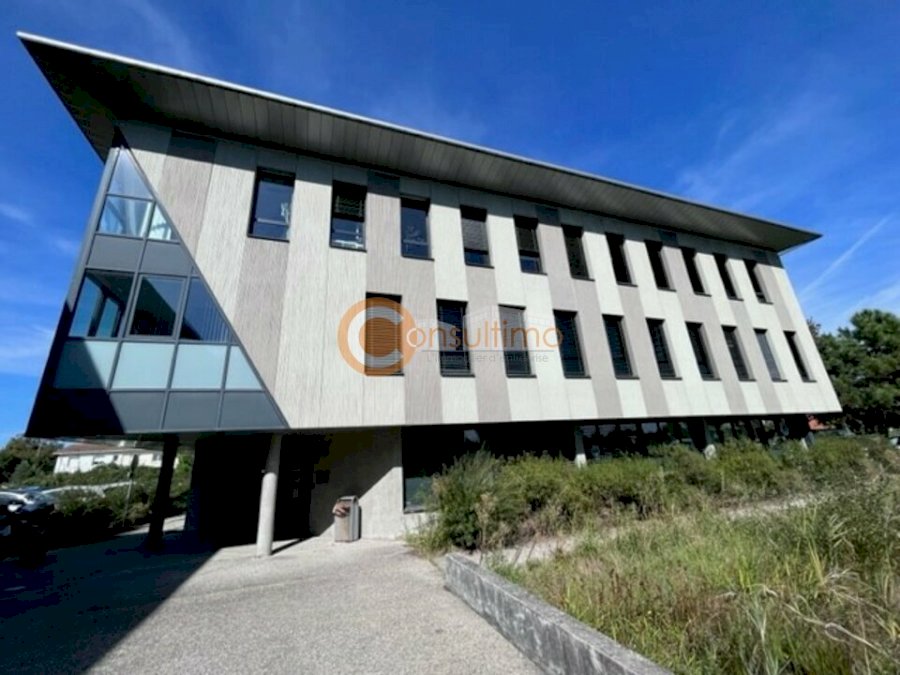 Bureau à acheter 503 m² - La Teste-de-Buch