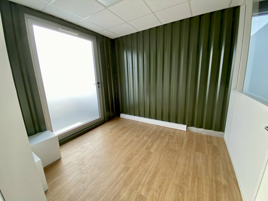 Bureau à louer 65 m² - Eysines