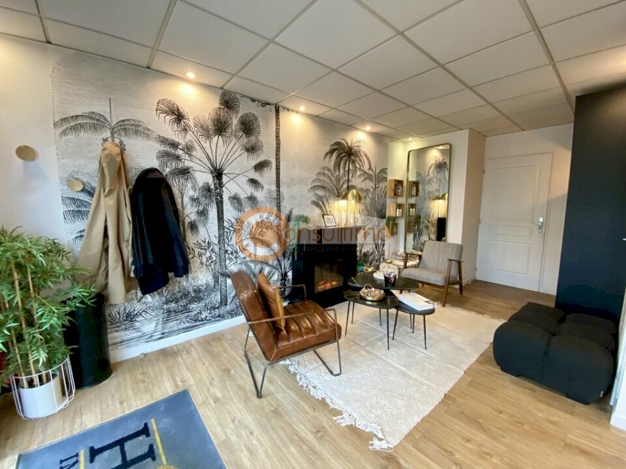 Local commercial à louer 62 m² - Bruges