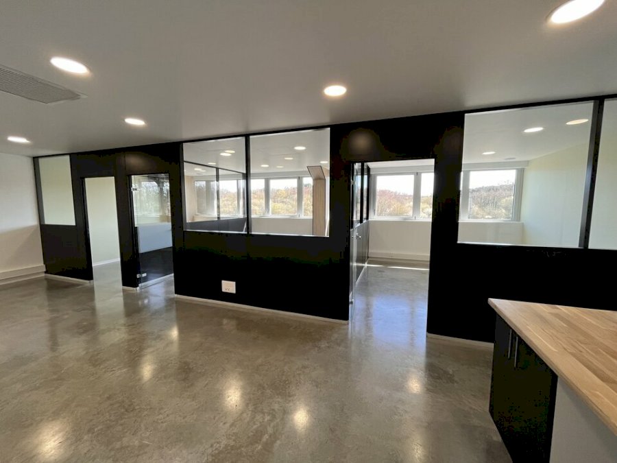 Bureau à louer 33 m² - Carbon-Blanc