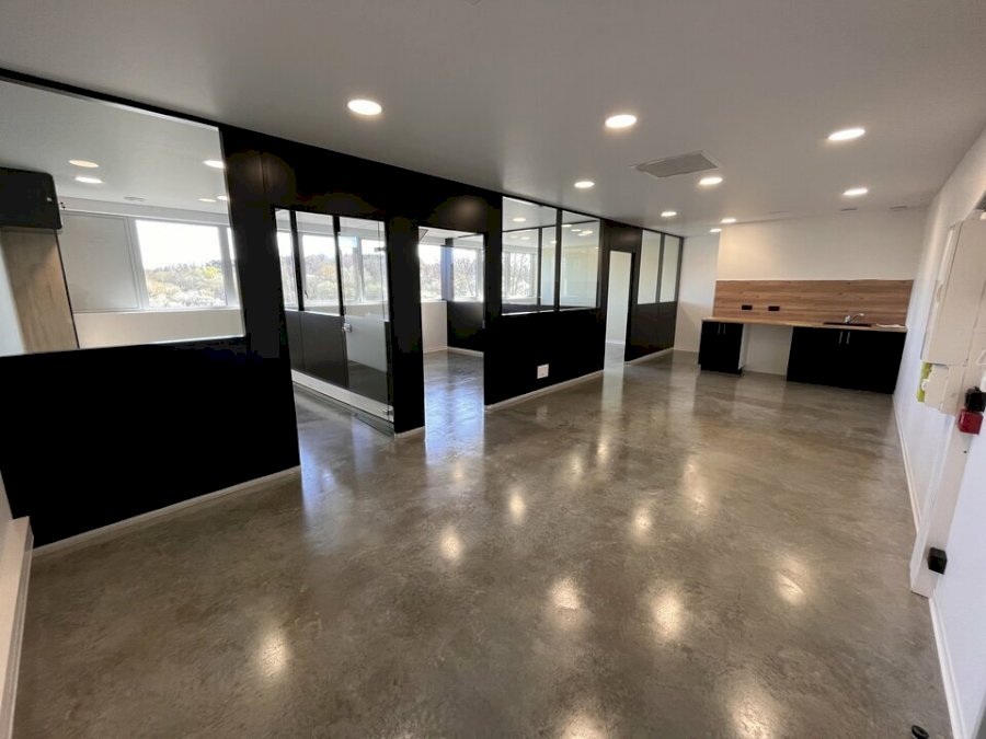 Bureau à louer 33 m² - Carbon-Blanc