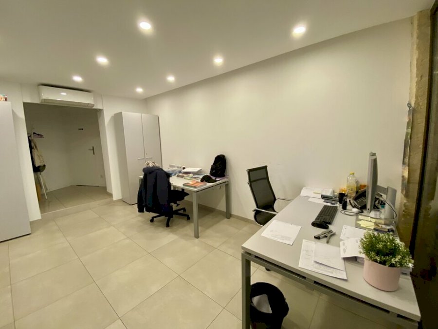 Local commercial à louer 95 m² - Bordeaux