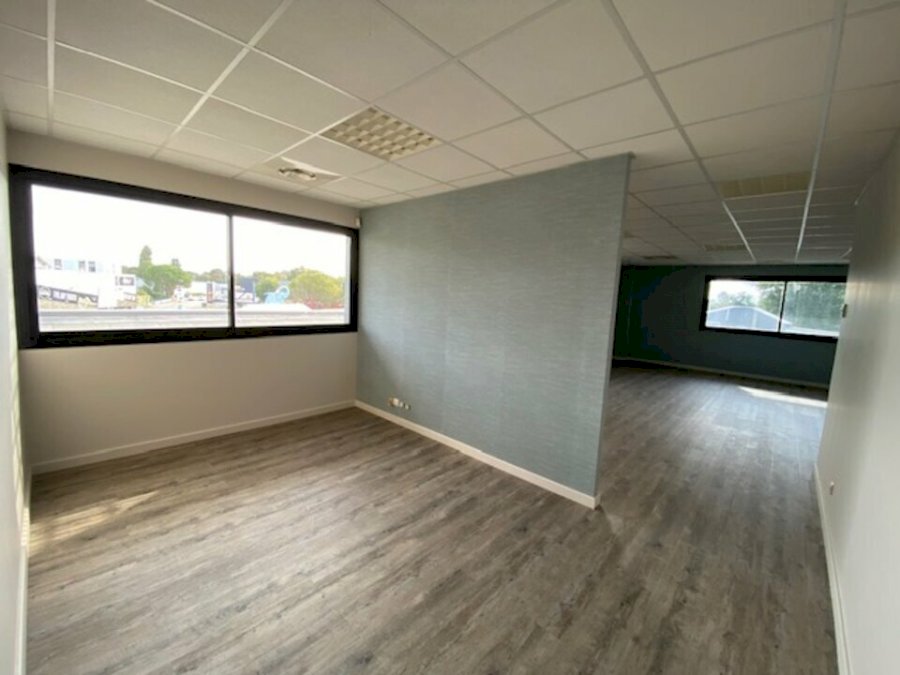 Bureau à louer 87 m² - La Teste-de-Buch
