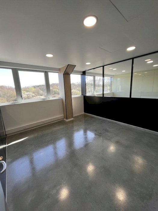Bureau à louer 25 m² - Carbon-Blanc