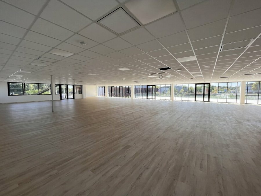 Bureau à louer 500 m² - Mérignac