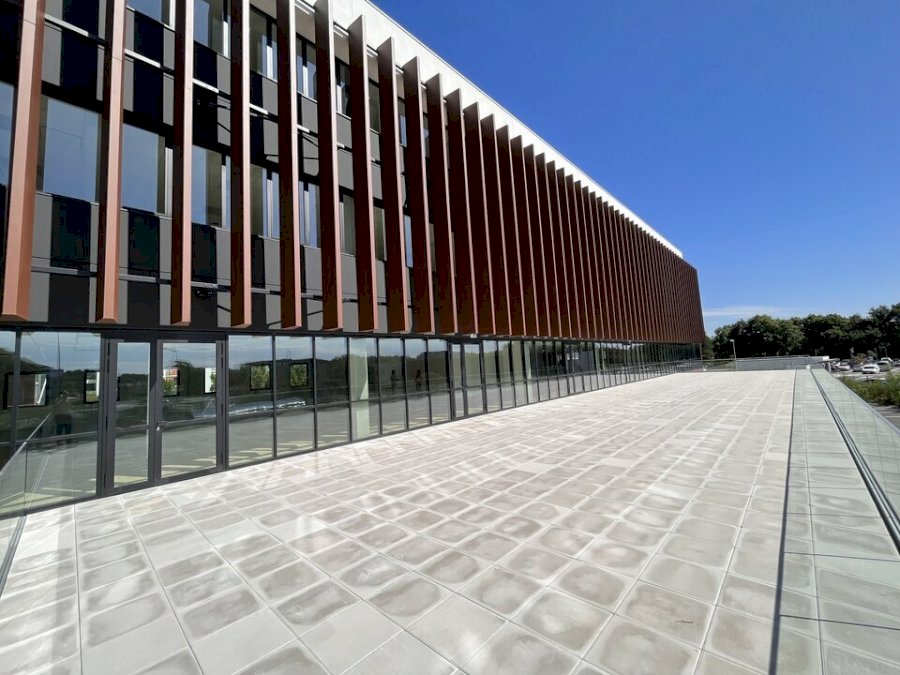 Bureau à louer 500 m² - Mérignac