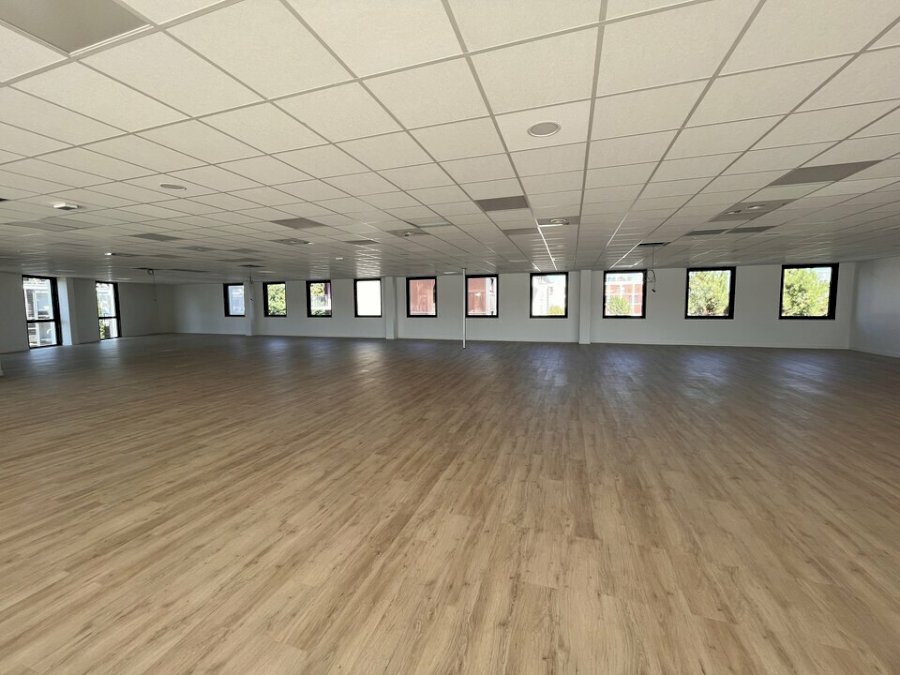 Bureau à louer 500 m² - Mérignac