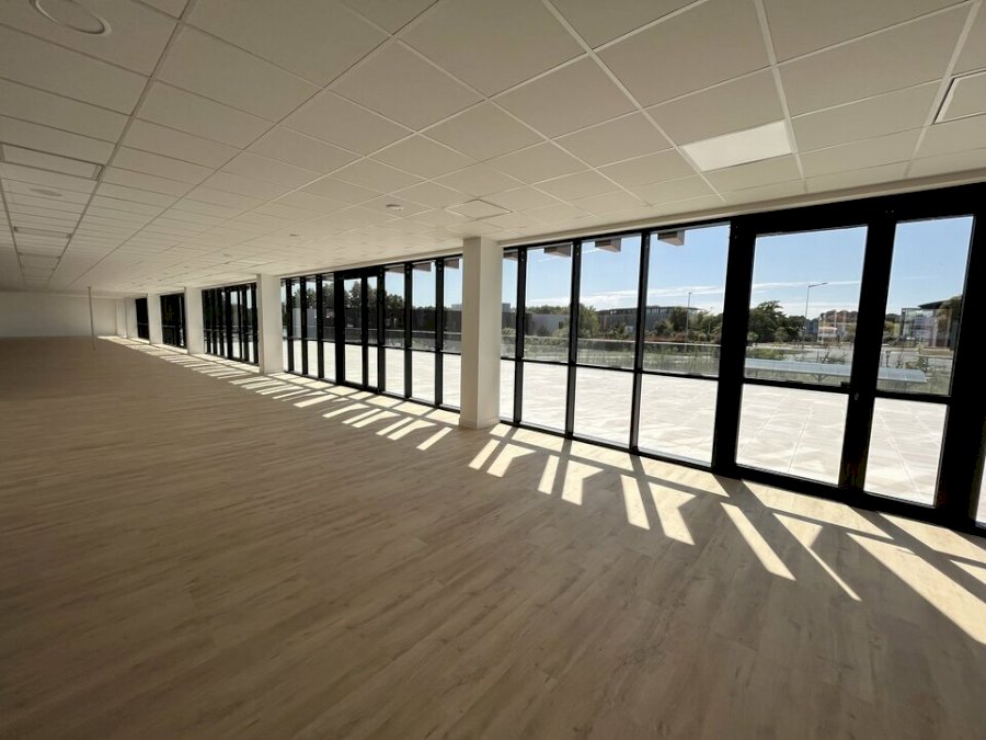 Bureau à louer 500 m² - Mérignac