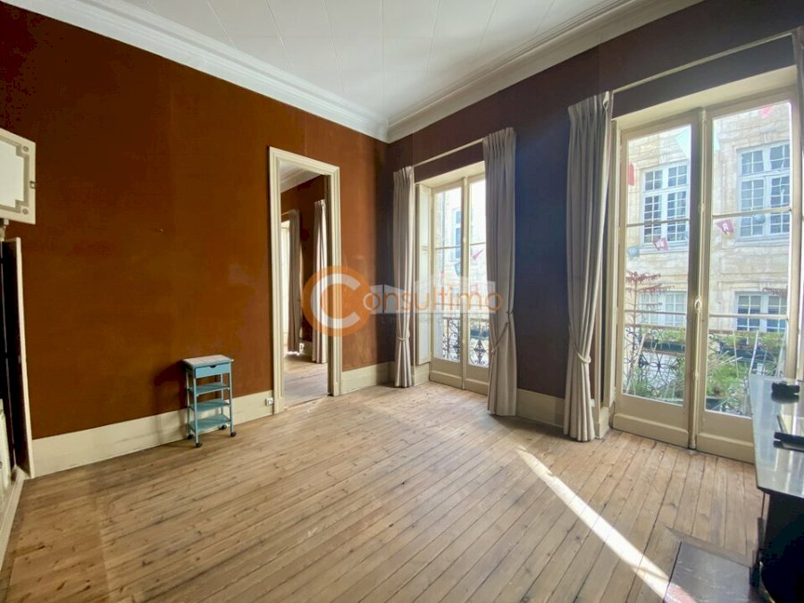 Bureau à louer 100 m² - Bordeaux
