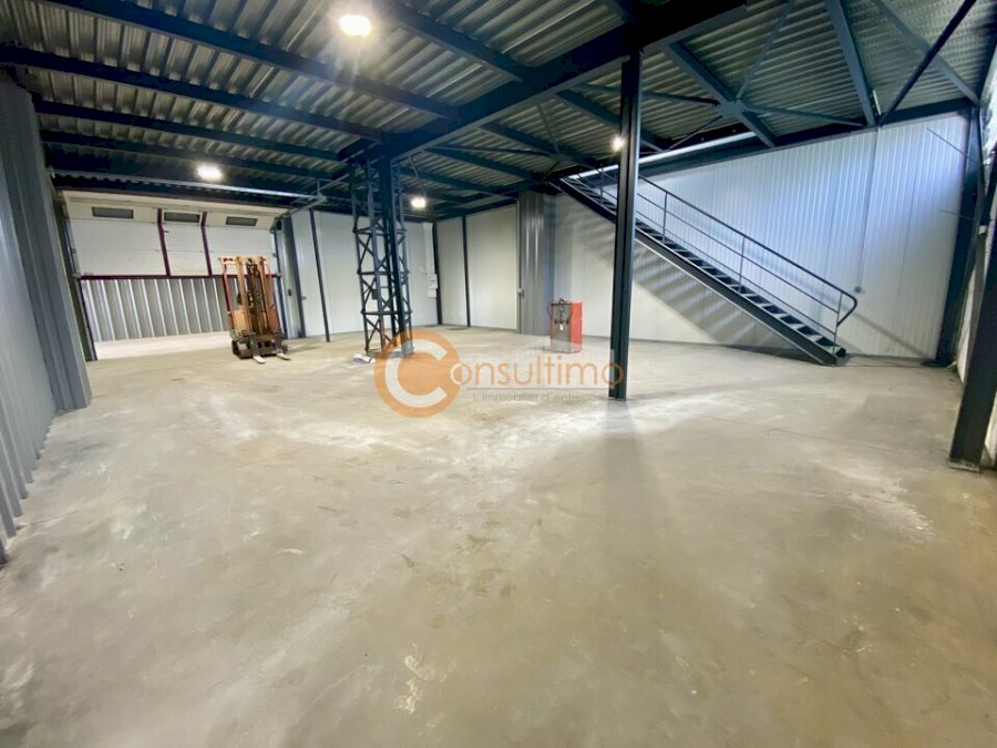 Local d'activité à louer 200 m² - Bègles