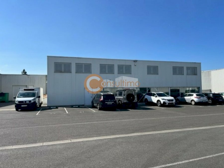 Entrepôt à acheter 1250 m² - Floirac