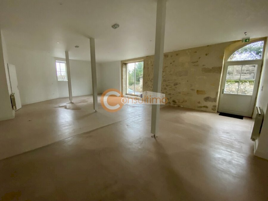 Local commercial à louer 82 m² - Cadillac-sur-Garonne