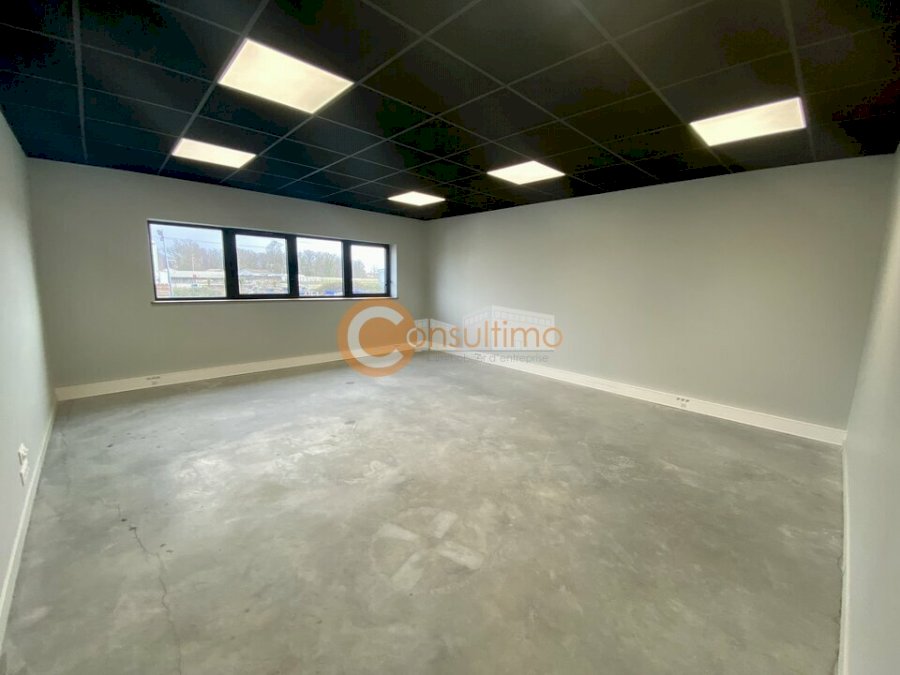 Bureau à louer 40 m² - Artigues-près-Bordeaux