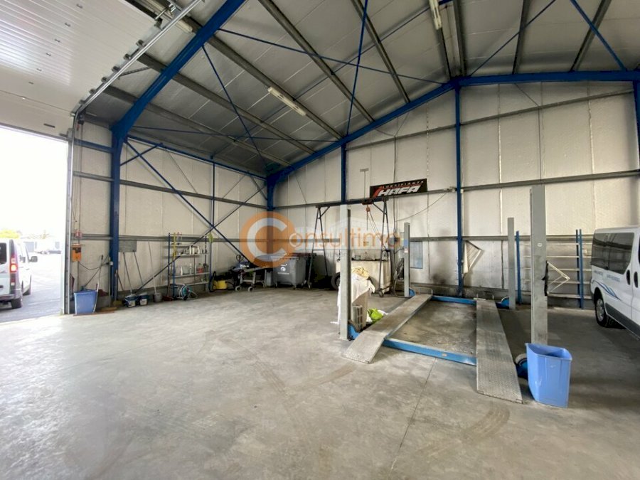 Local d'activité à louer 400 m² - La Teste-de-Buch