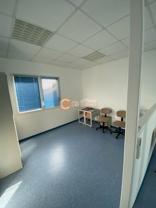 Bureau à louer 80 m² - Floirac