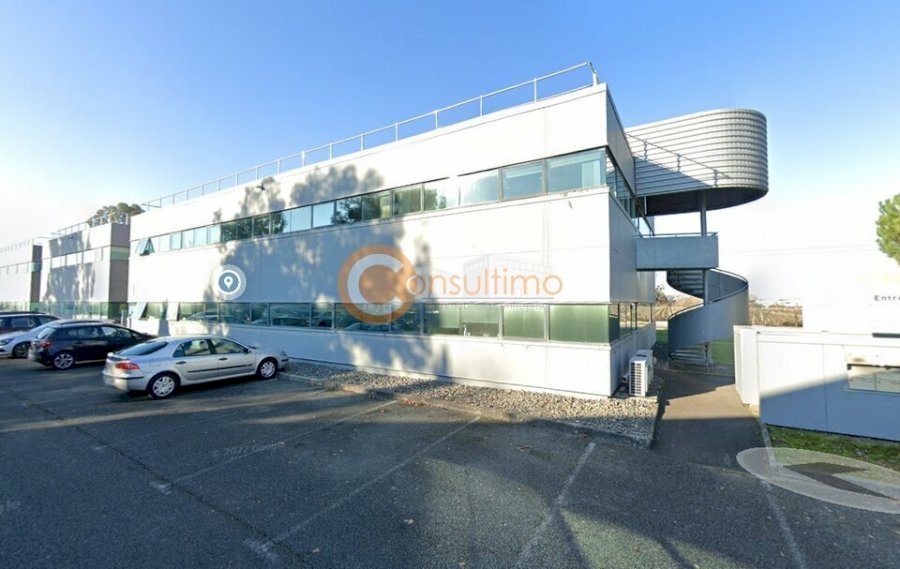 Bureau à louer 90 m² - Pessac