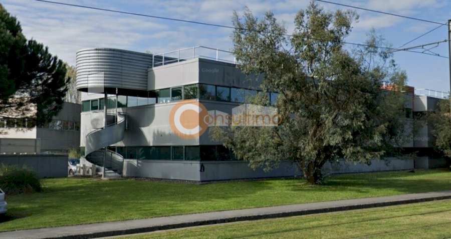 Bureau à louer 90 m² - Pessac