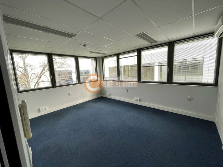Bureau à louer 81 m² - Bordeaux