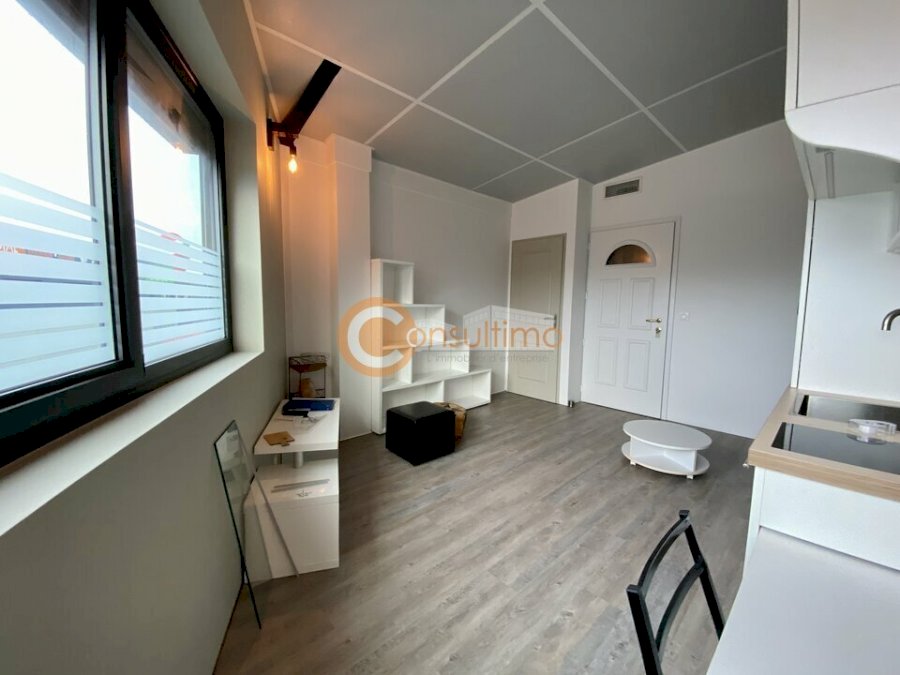 Bureau à louer 66 m² - Bruges