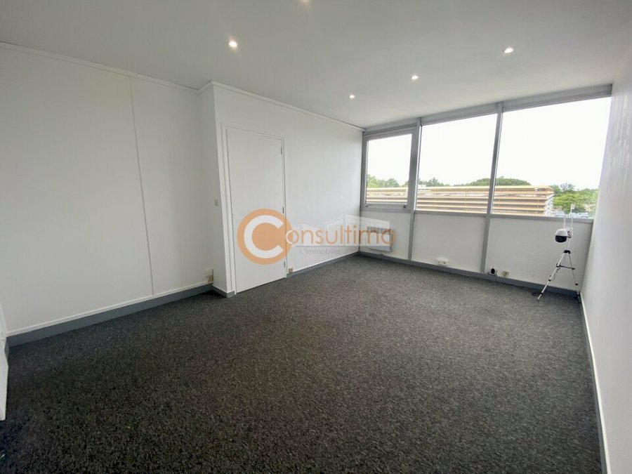 Bureau à louer 20 m² - Artigues-près-Bordeaux